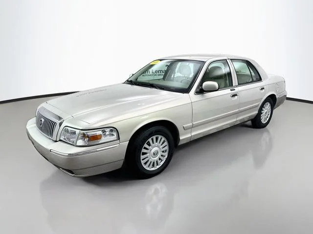 Used 2008 Tan Mercury GS image 3