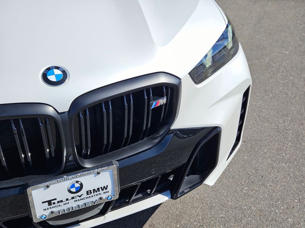Certified Used 2026 Mineral White Metallic BMW M60i image 10