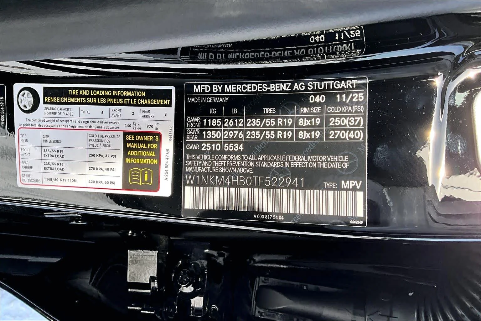 New 2026 040/Black Mercedes-Benz GLC 300 image 13