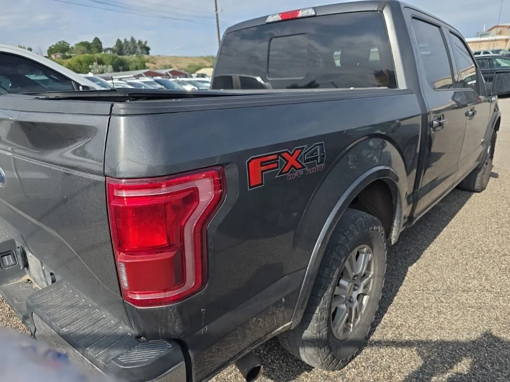 Used 2017 Gray Ford Lariat image 38