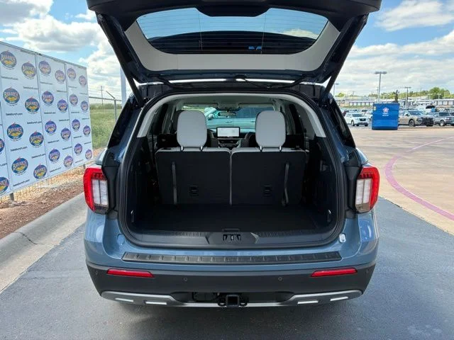 New 2026 Vapor Blue Ford Active image 6
