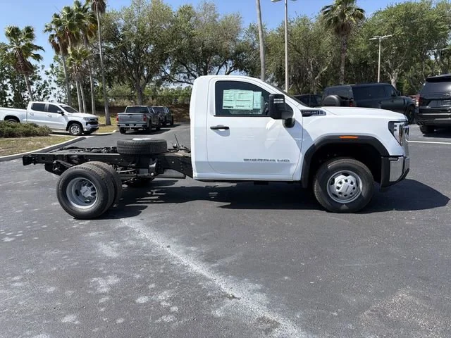 New 2026 Summit White GMC Pro image 3