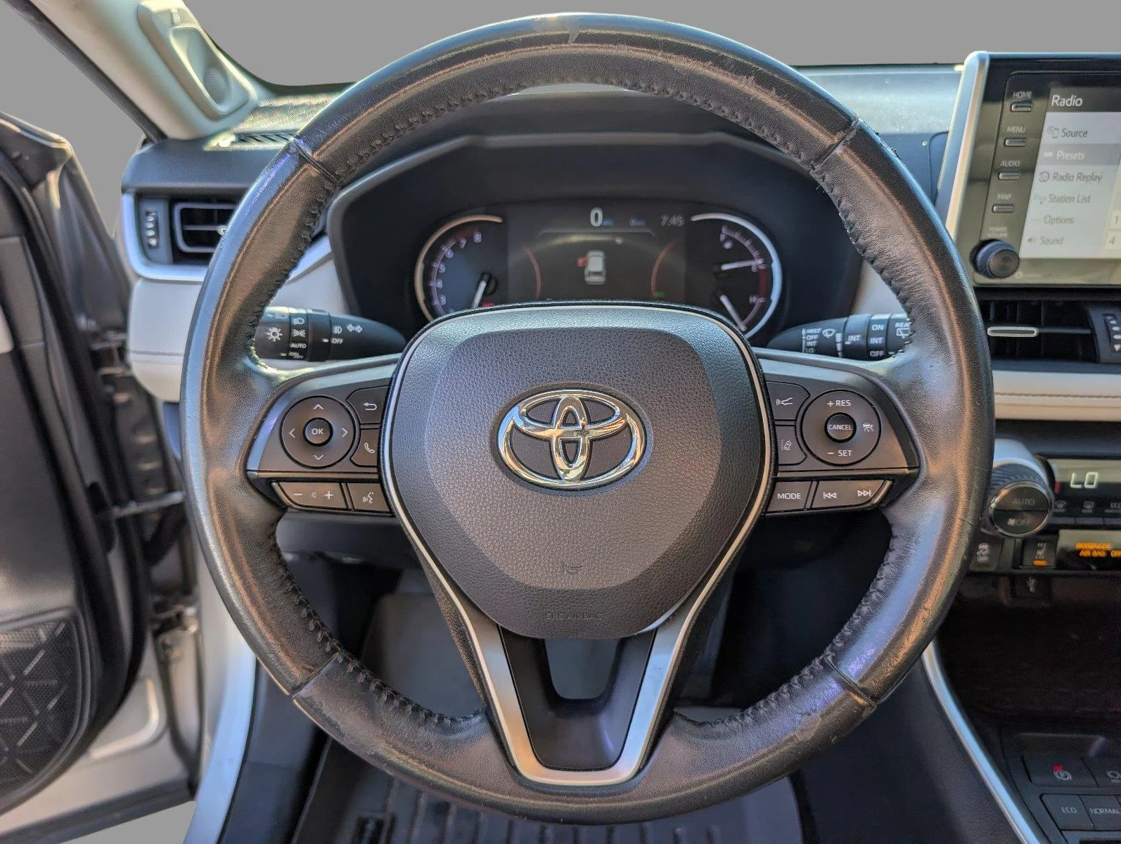 Used 2020 Silver Sky Metallic Toyota Limited image 28