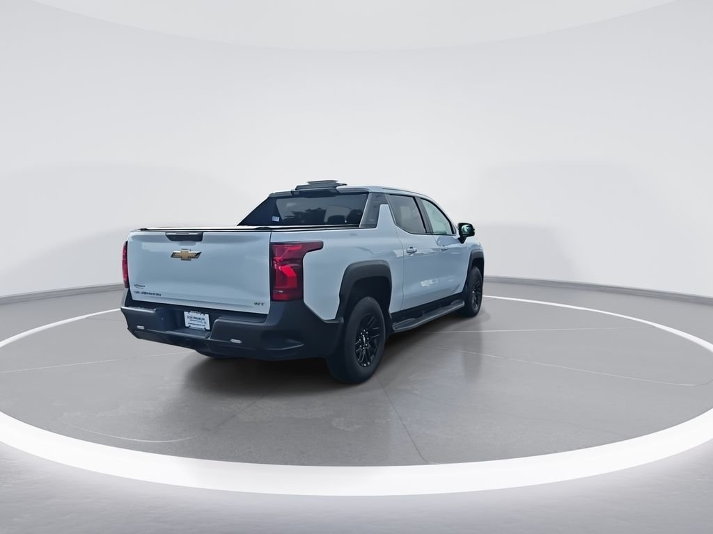 Used 2024 White Chevrolet Work Truck image 8