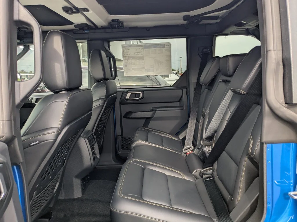 New 2026 Velocity Blue Metallic Ford Badlands® image 12