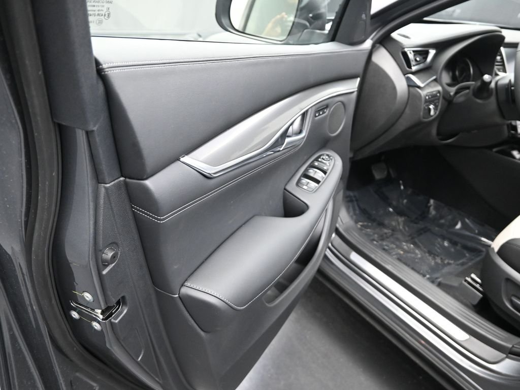 2025 INFINITI QX55 Luxe - Photo 12