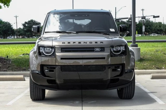New 2026  Land Rover X-Dynamic SE image 6