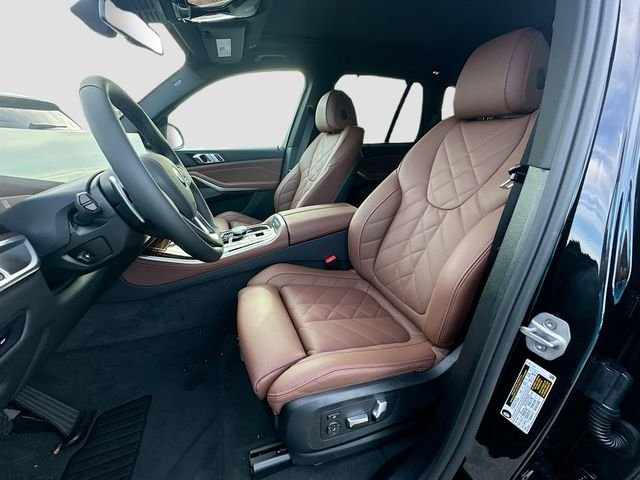 New 2026 Black BMW sDrive40i image 15