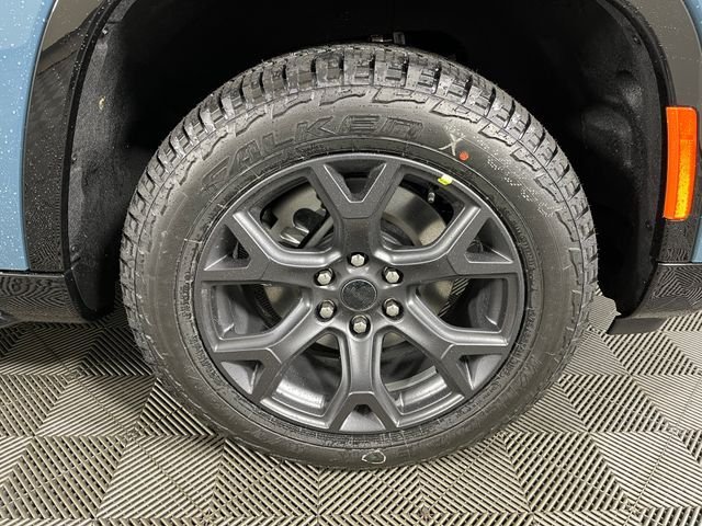 New 2026 Steel Blue Exterior Paint Jeep Upland image 5