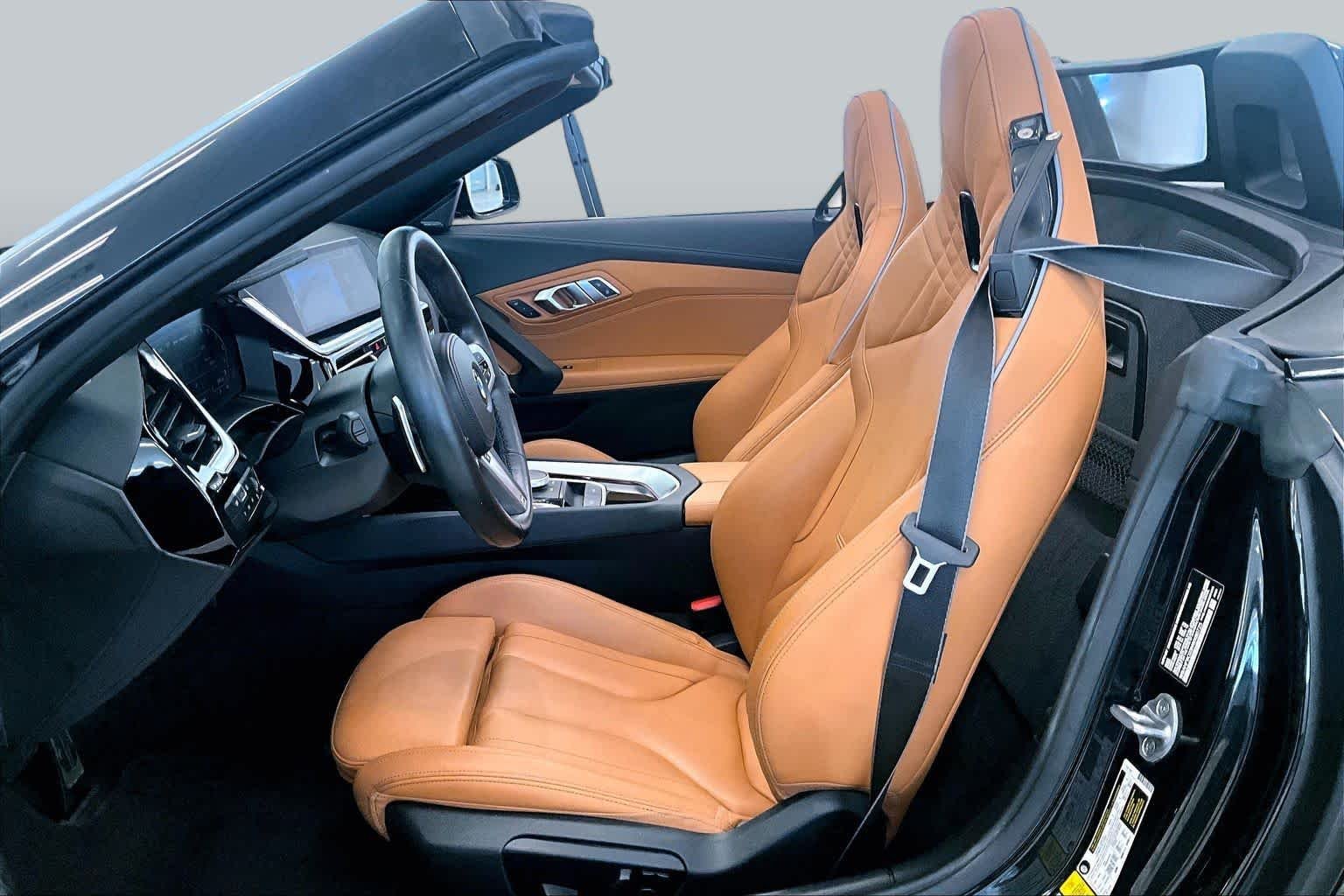 Used 2022 Black Sapphire Metallic BMW sDriveM40i image 7