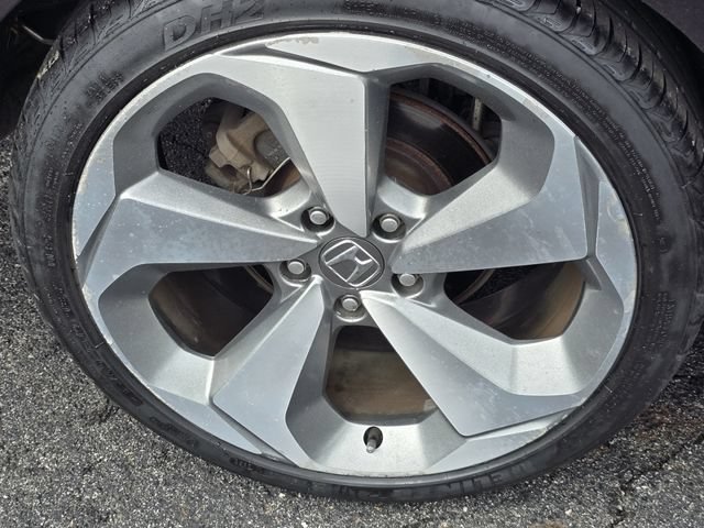 Used 2018 Black Honda Touring 1.5T image 12