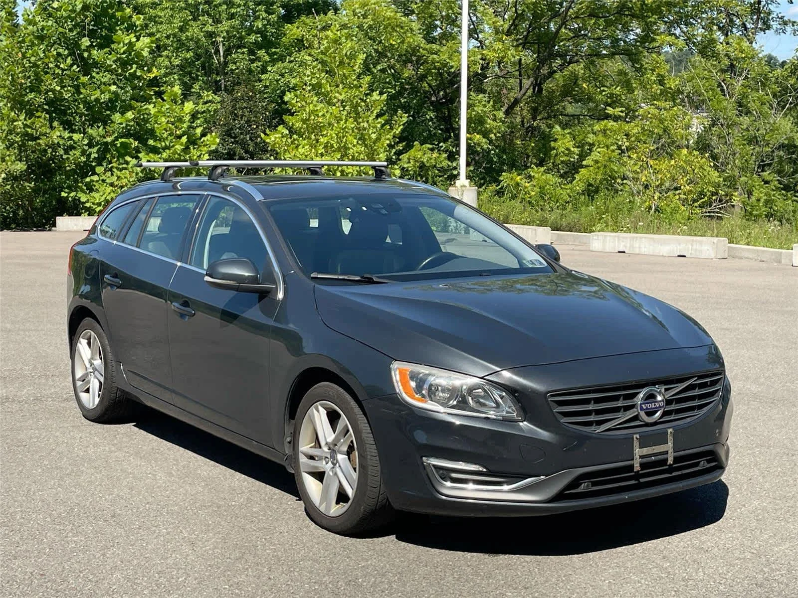 Used 2015 Gray Volvo T5 Premier image 7