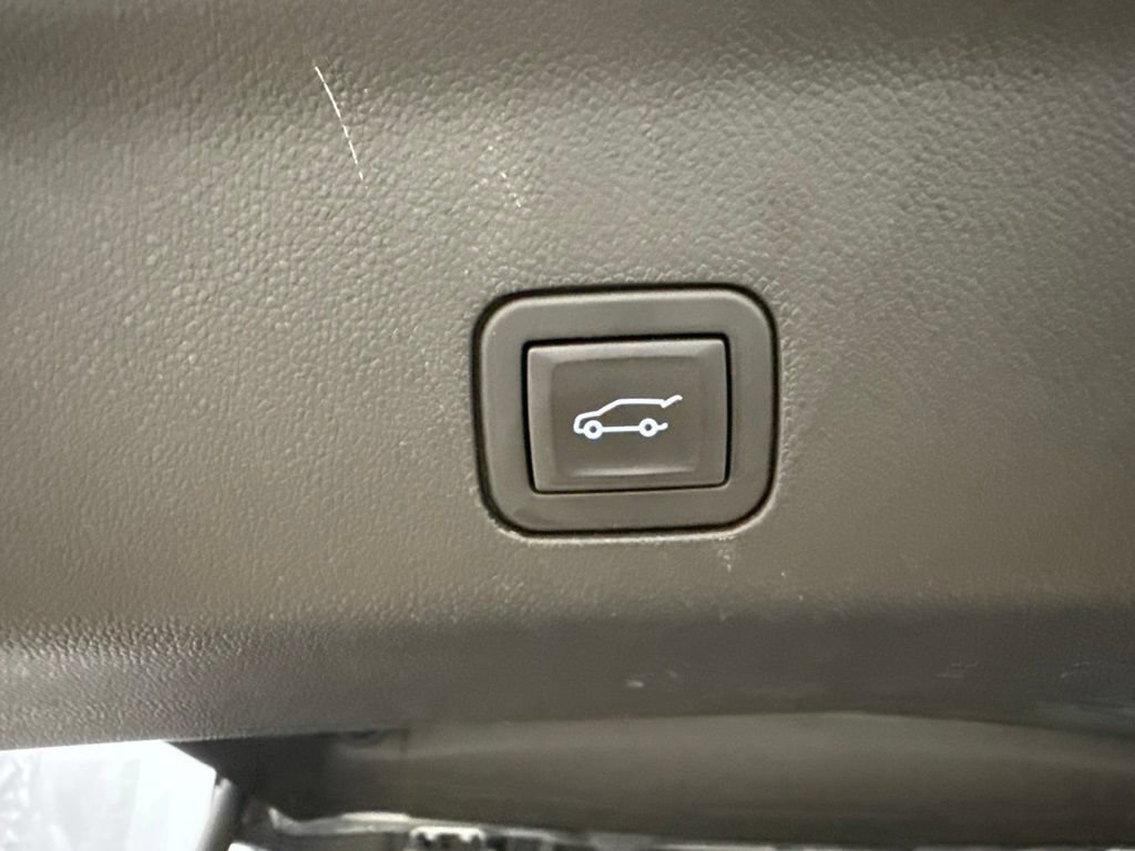 2024 Chevrolet Tahoe Z71 - Photo 9