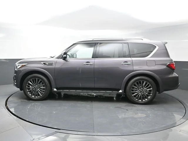 Used 2023 Gray INFINITI Premium Select image 4