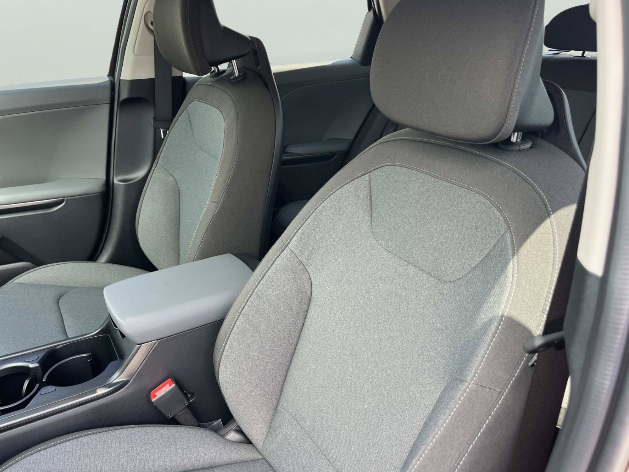 New 2026 Interstellar Gray Kia LXS image 19