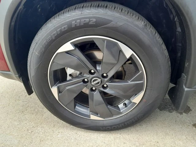 Used 2026 Red Nissan SV image 9