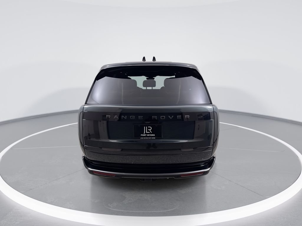 Certified Used 2025 Green Land Rover SE image 7