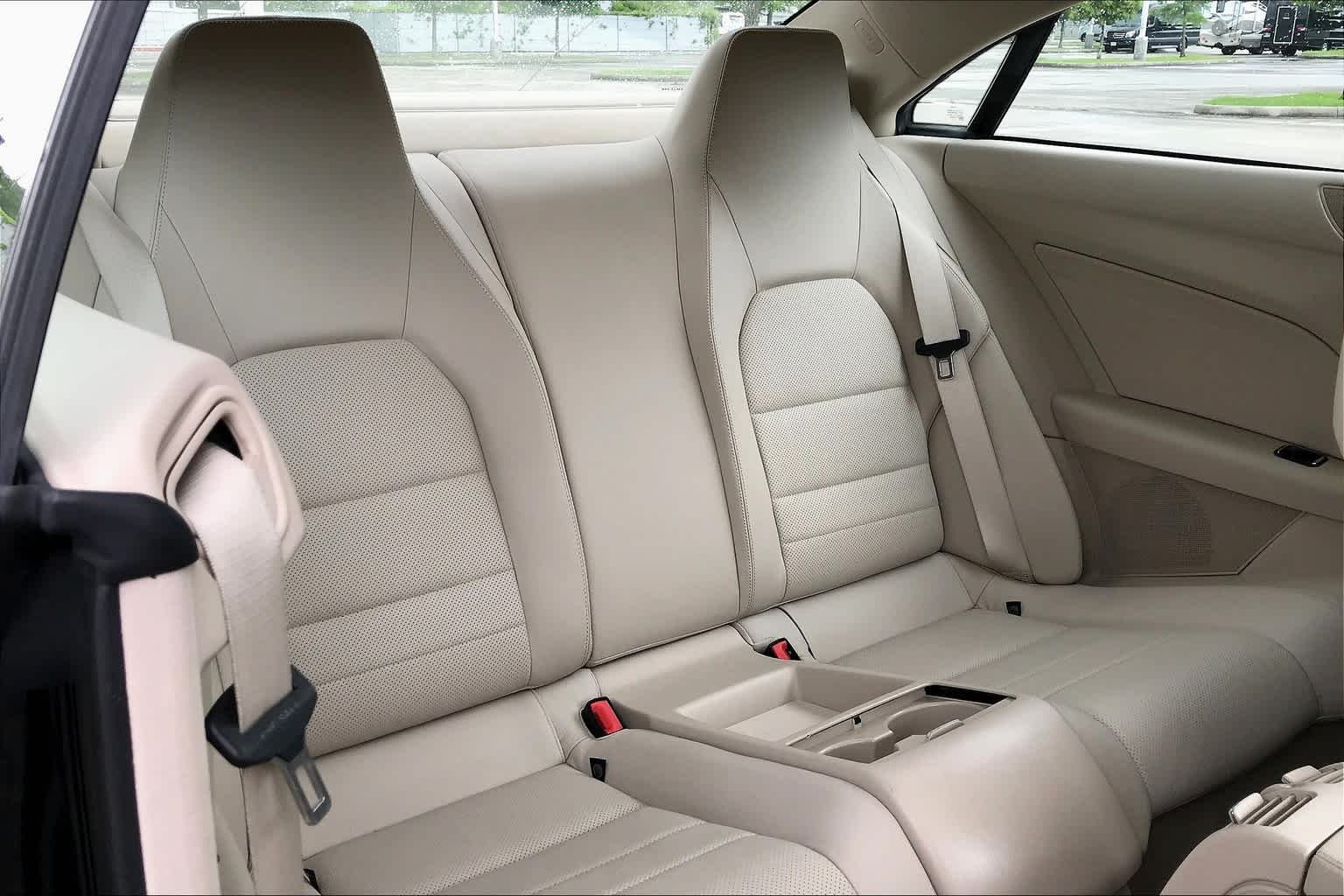Used 2014 Black Mercedes-Benz E 350 image 17