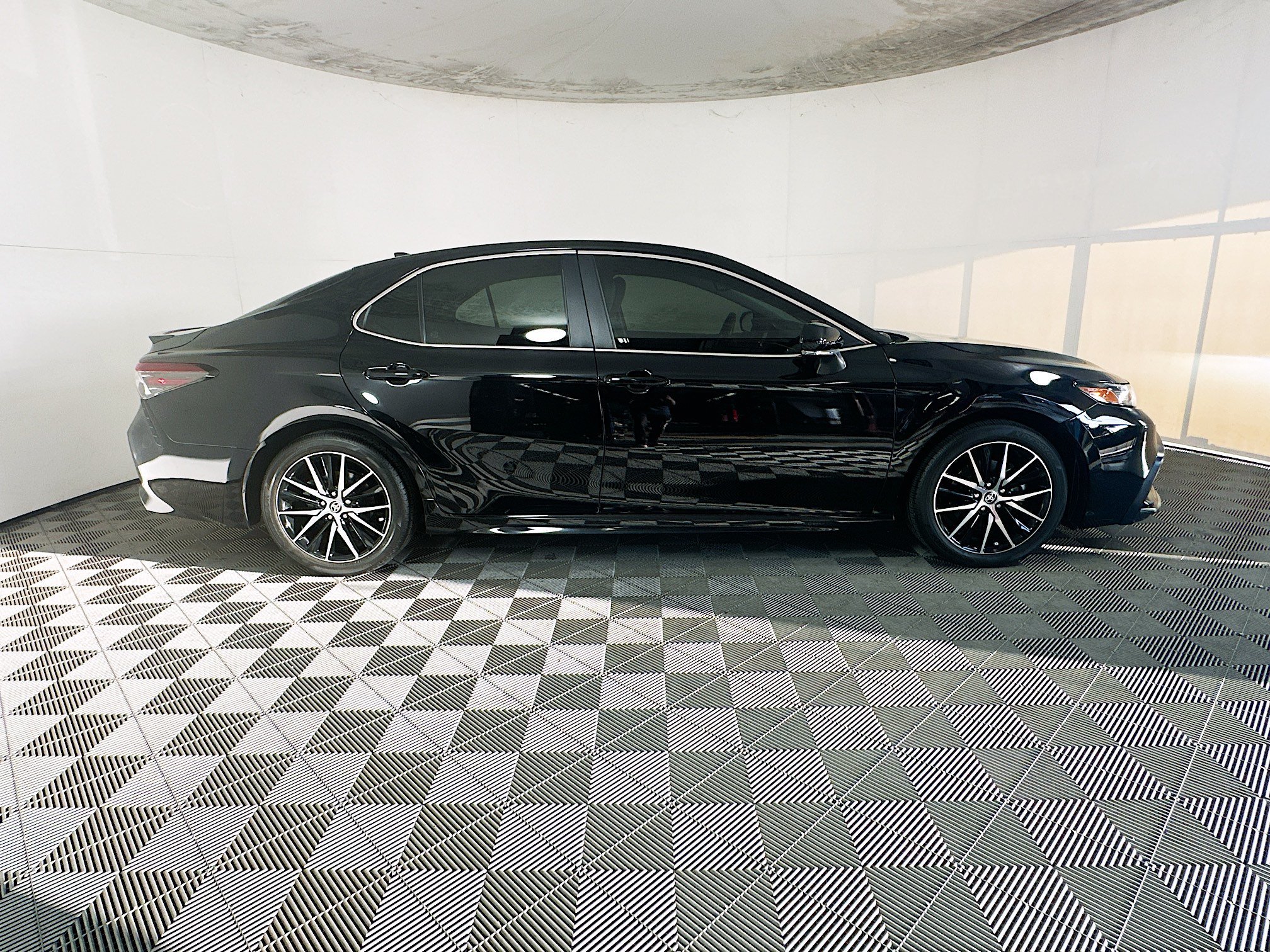 Certified Used 2023 Midnight Black Metallic Toyota SE image 2
