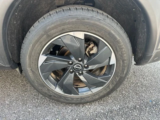 Certified Used 2024 Gray Nissan SV image 9