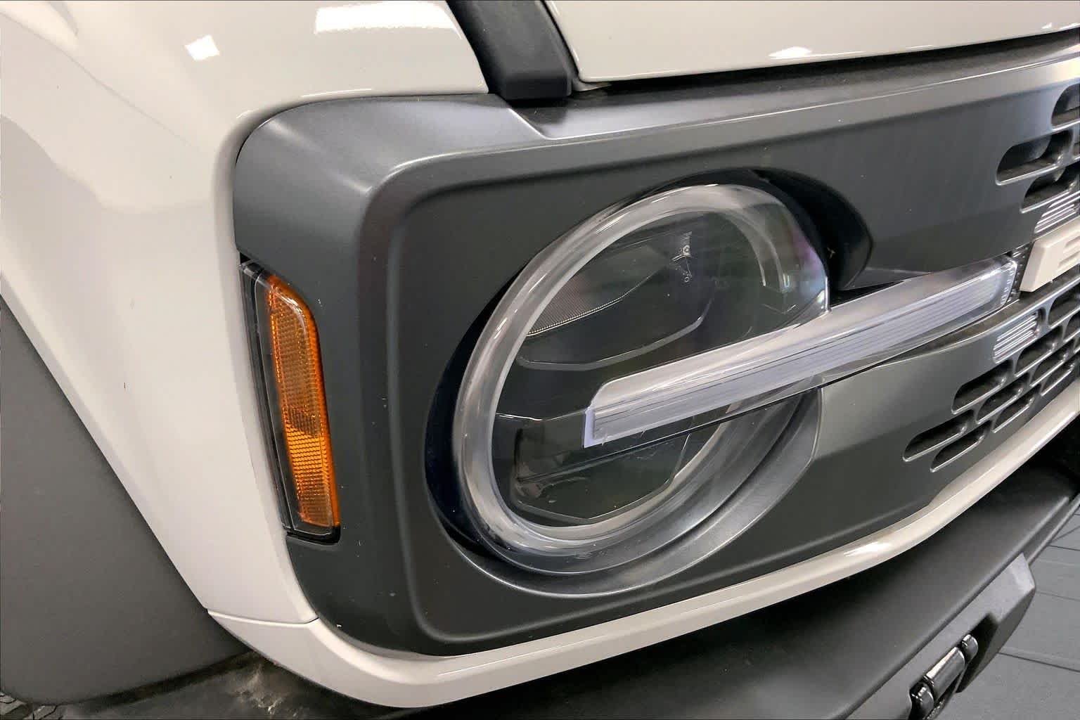New 2026 Avalanche Gray Ford Badlands® image 13