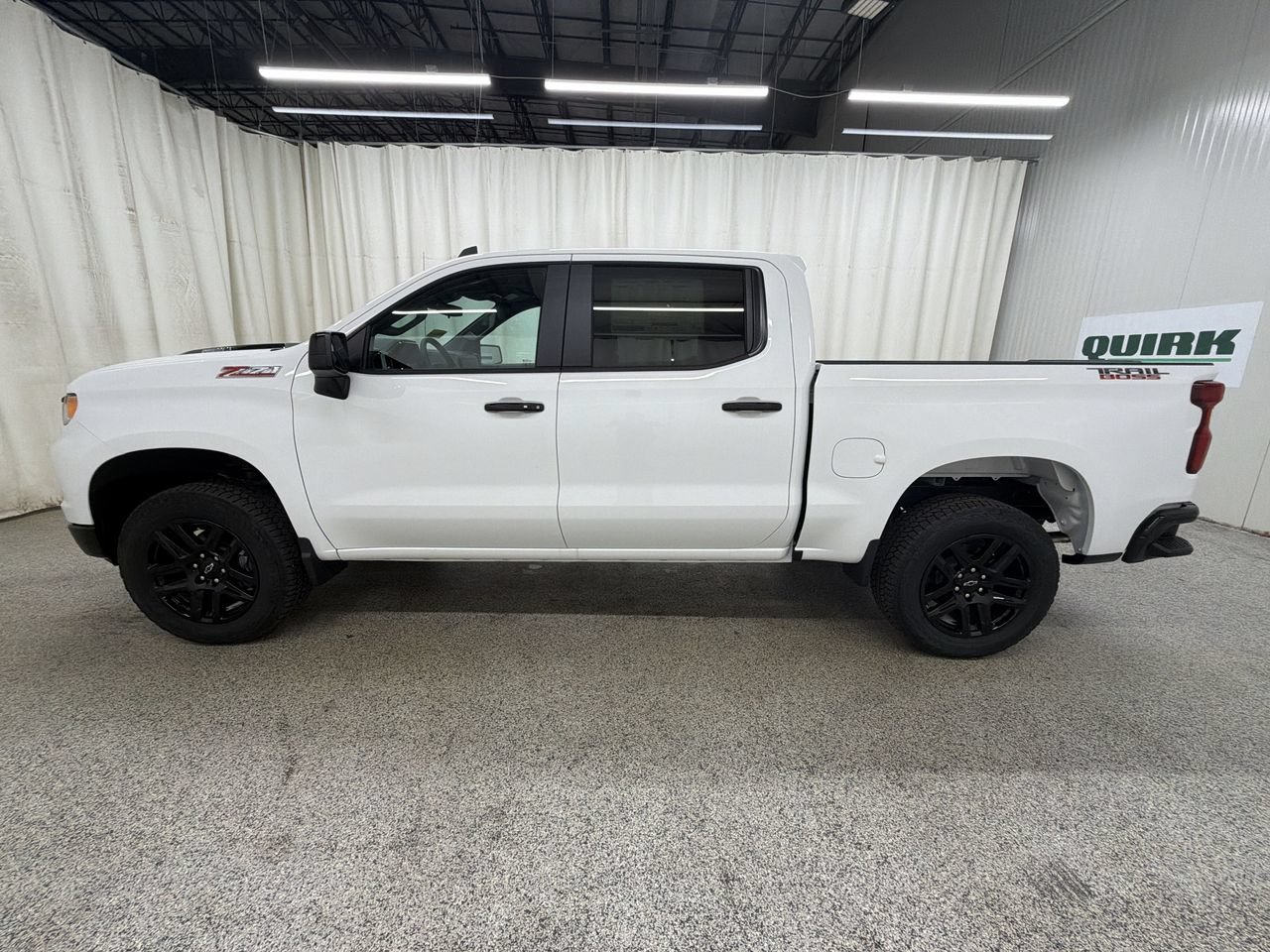 2026 Chevrolet Silverado 1500 LT Trail Boss - Photo 6