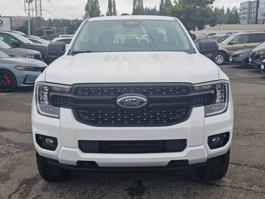 New 2025 Oxford White Ford XL image 2