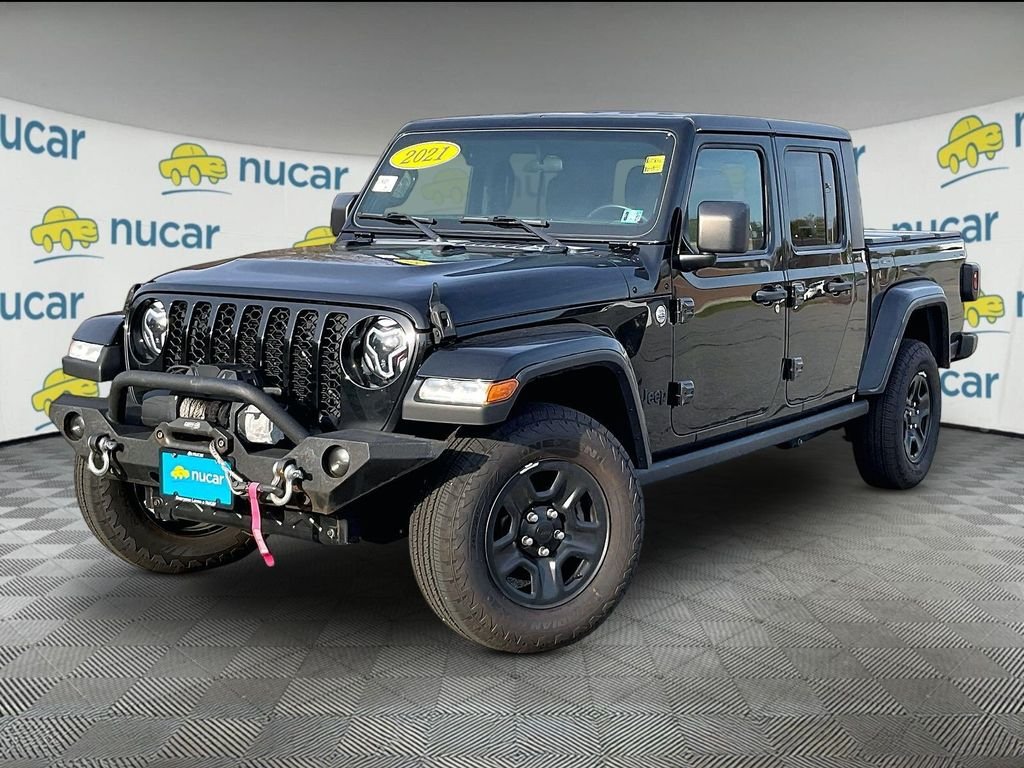 Used 2021 Black Jeep Sport image 3