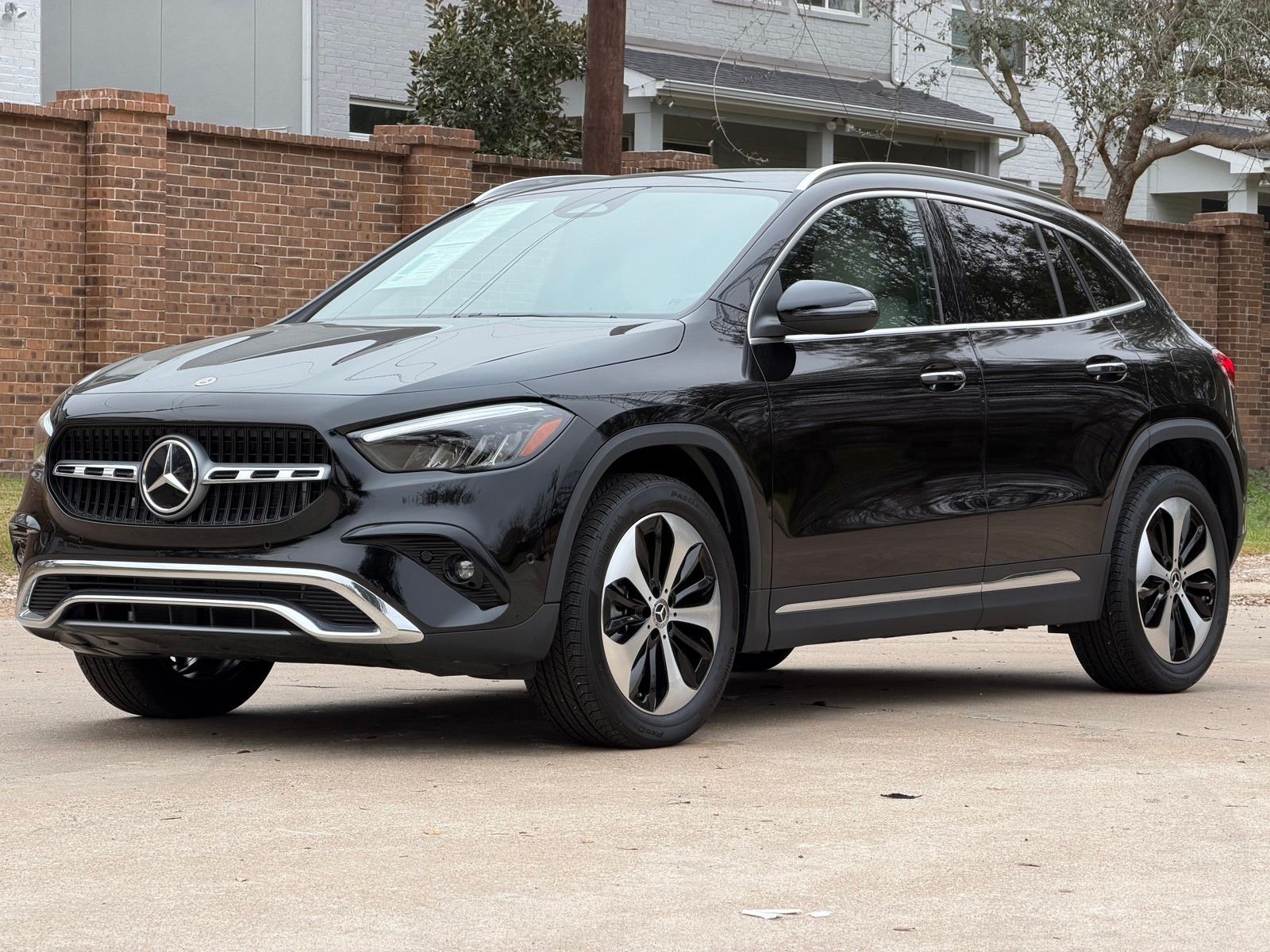 Certified Used 2025 Black Mercedes-Benz GLA 250 image 9