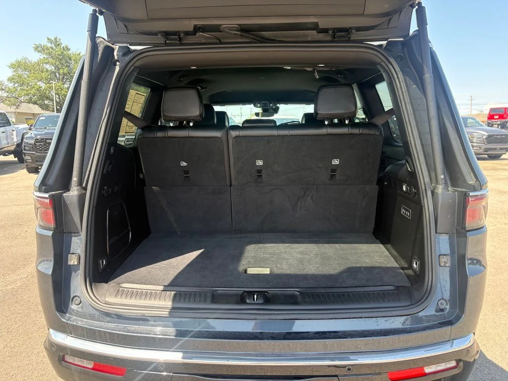 Used 2024 Gray Jeep Series III image 7