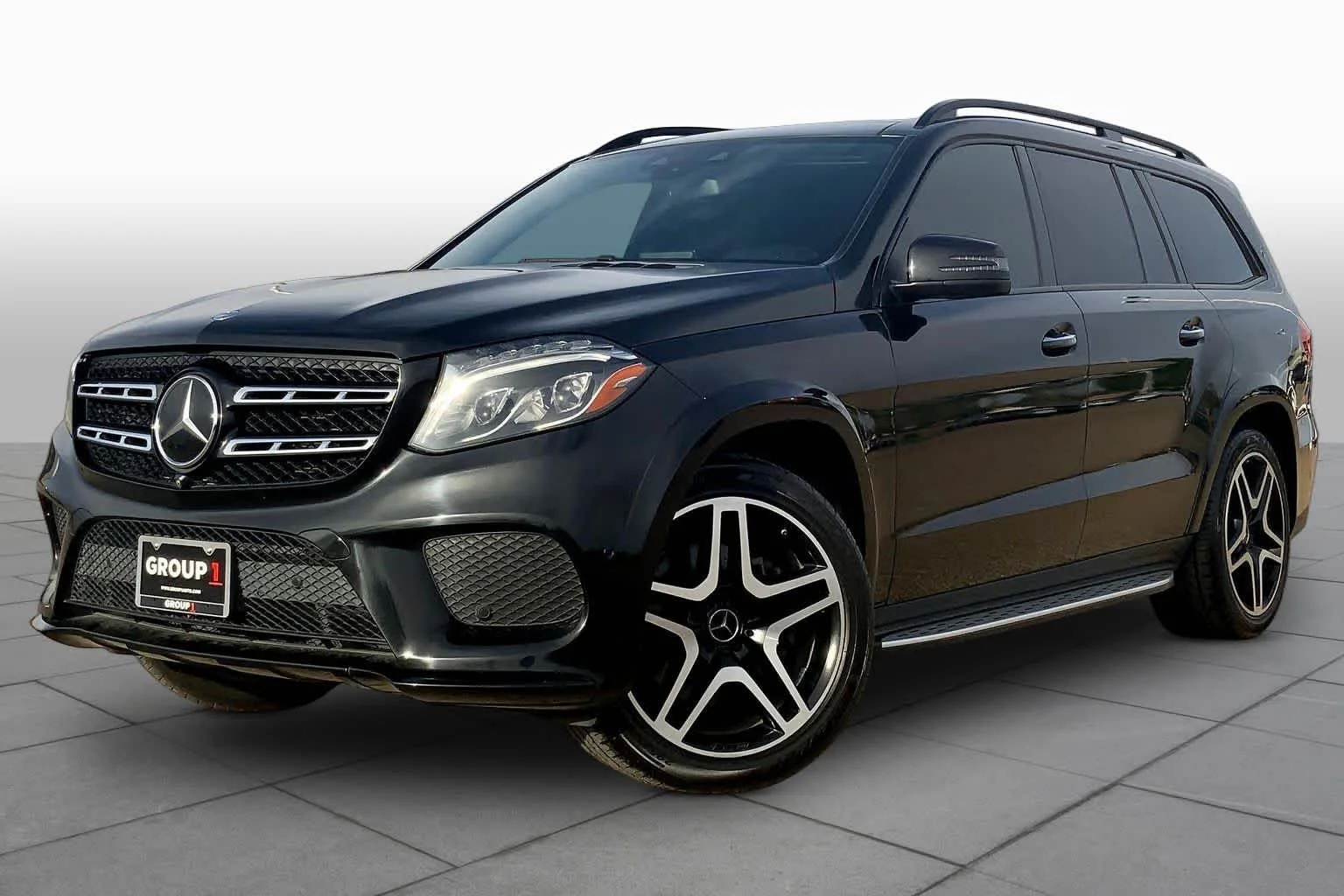 2017 Mercedes-Benz GLS GLS550's photo