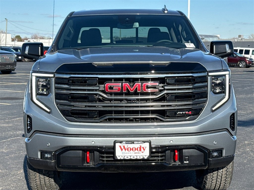 2026 GMC SIERRA - Image 2