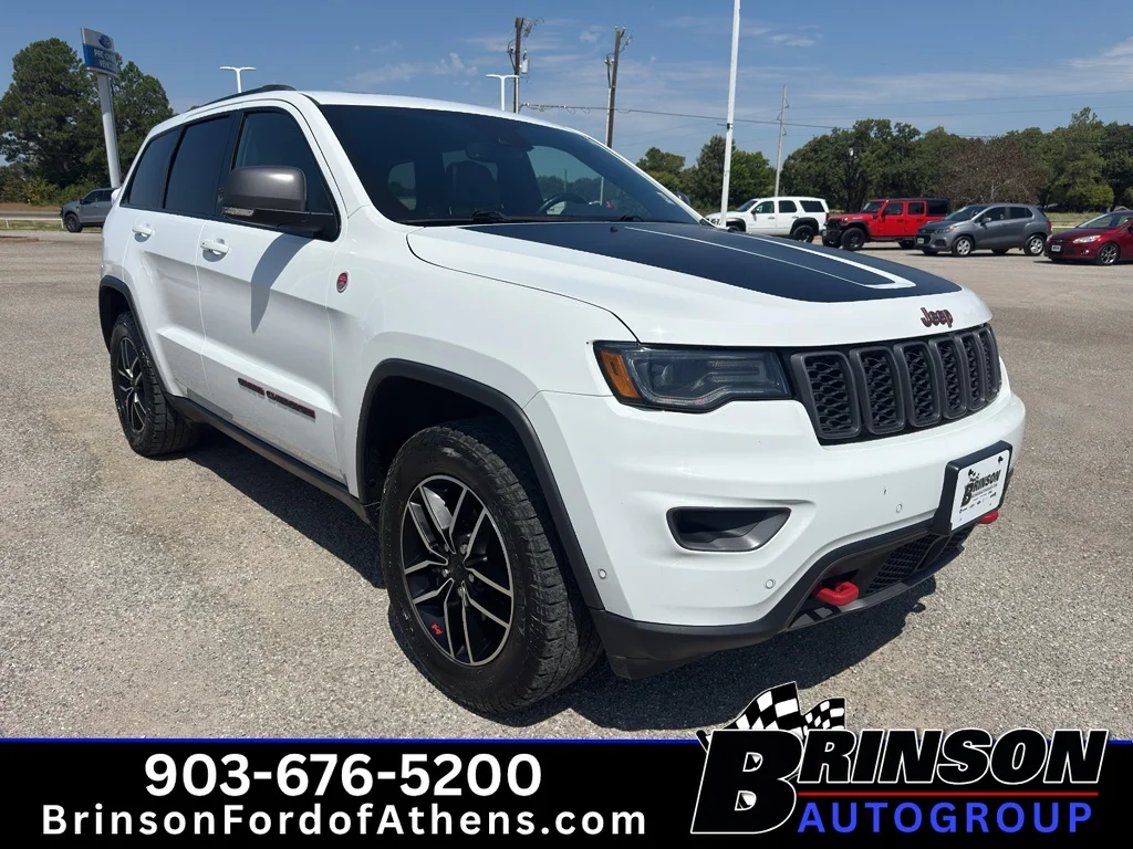 Used 2021 Bright White Clearcoat Jeep Trailhawk image 3