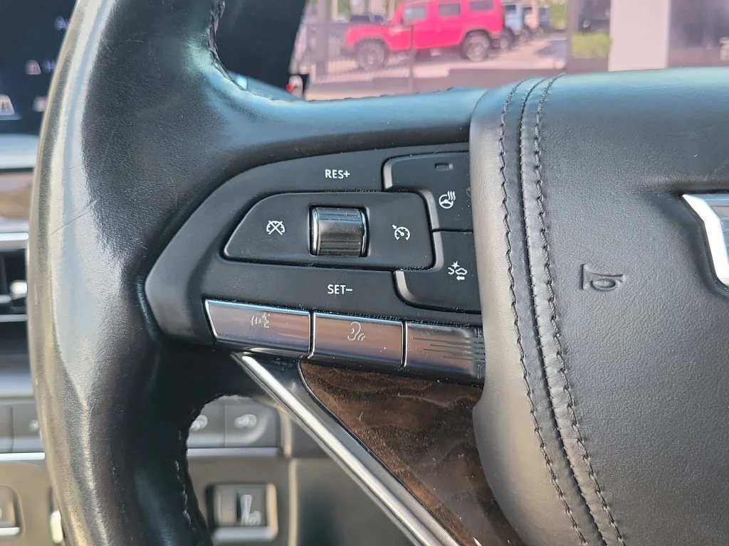 Used 2021 Steel Metallic Cadillac Sport Platinum image 30