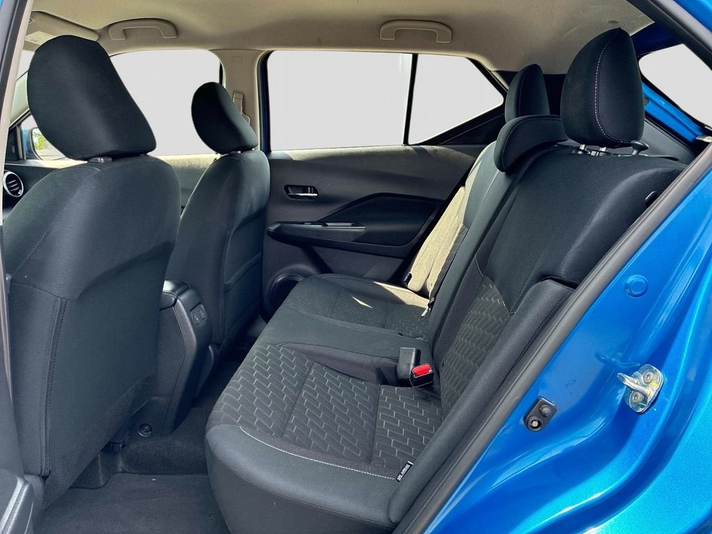 Used 2024 Blue Nissan SV image 15