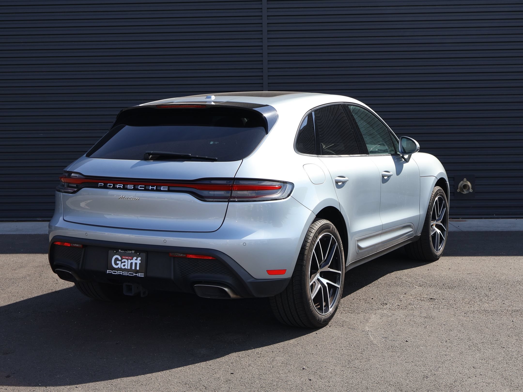 Certified Used 2023 Dolomite Silver Metallic Porsche  image 9