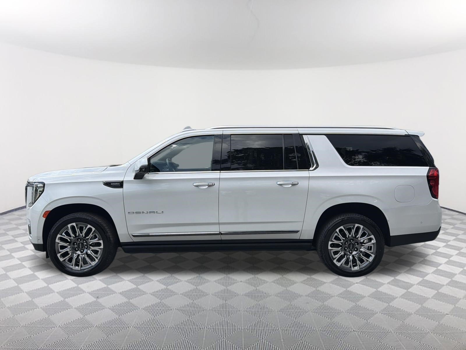 2024 GMC Yukon XL Denali Ultimate - Photo 8