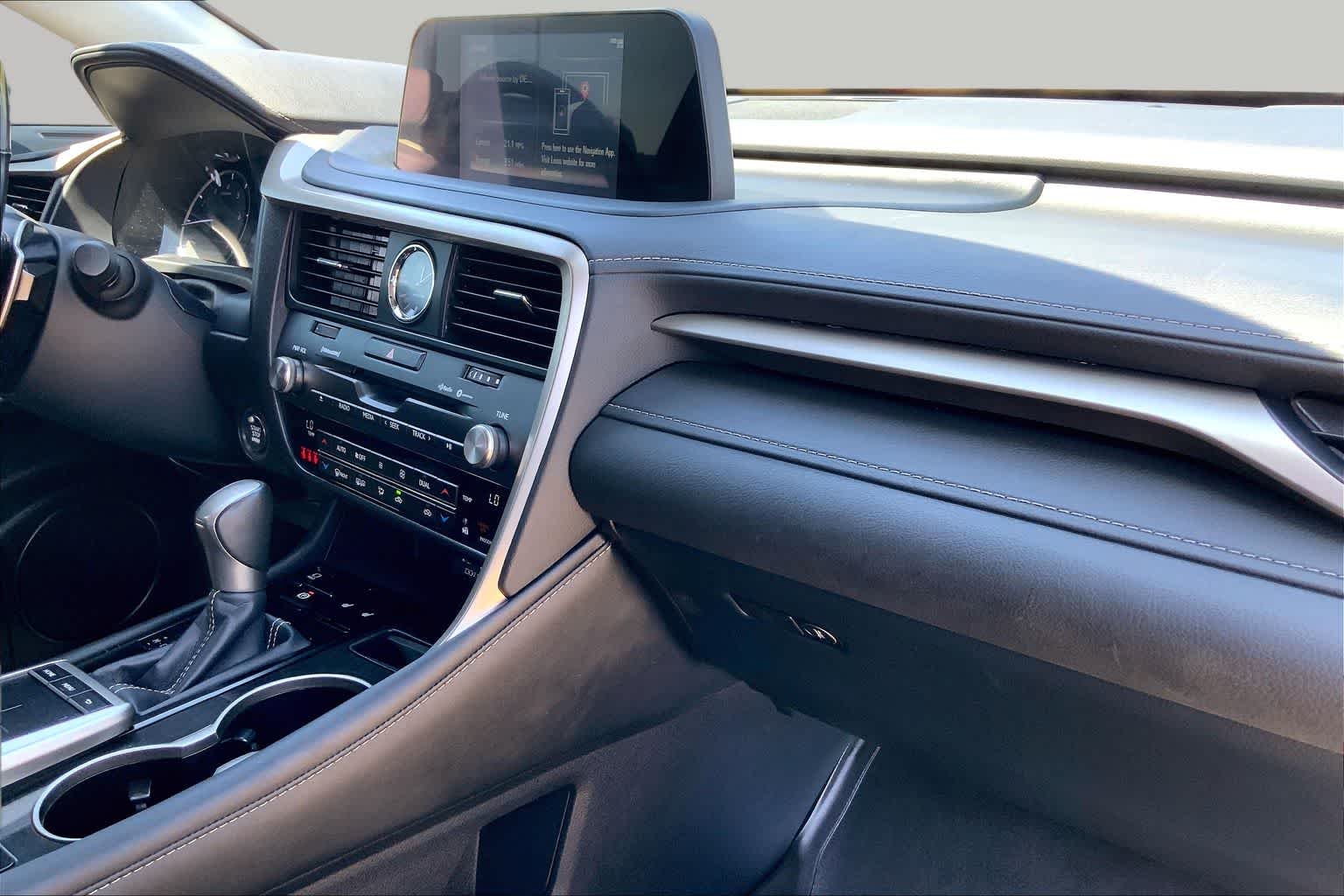 Used 2020 Eminent White Pearl Lexus  image 19