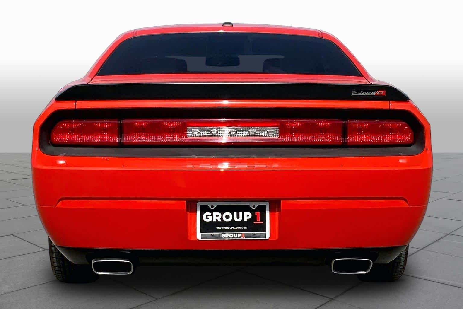 Used 2009 Hemi Orange Pearl Dodge SRT8 image 4