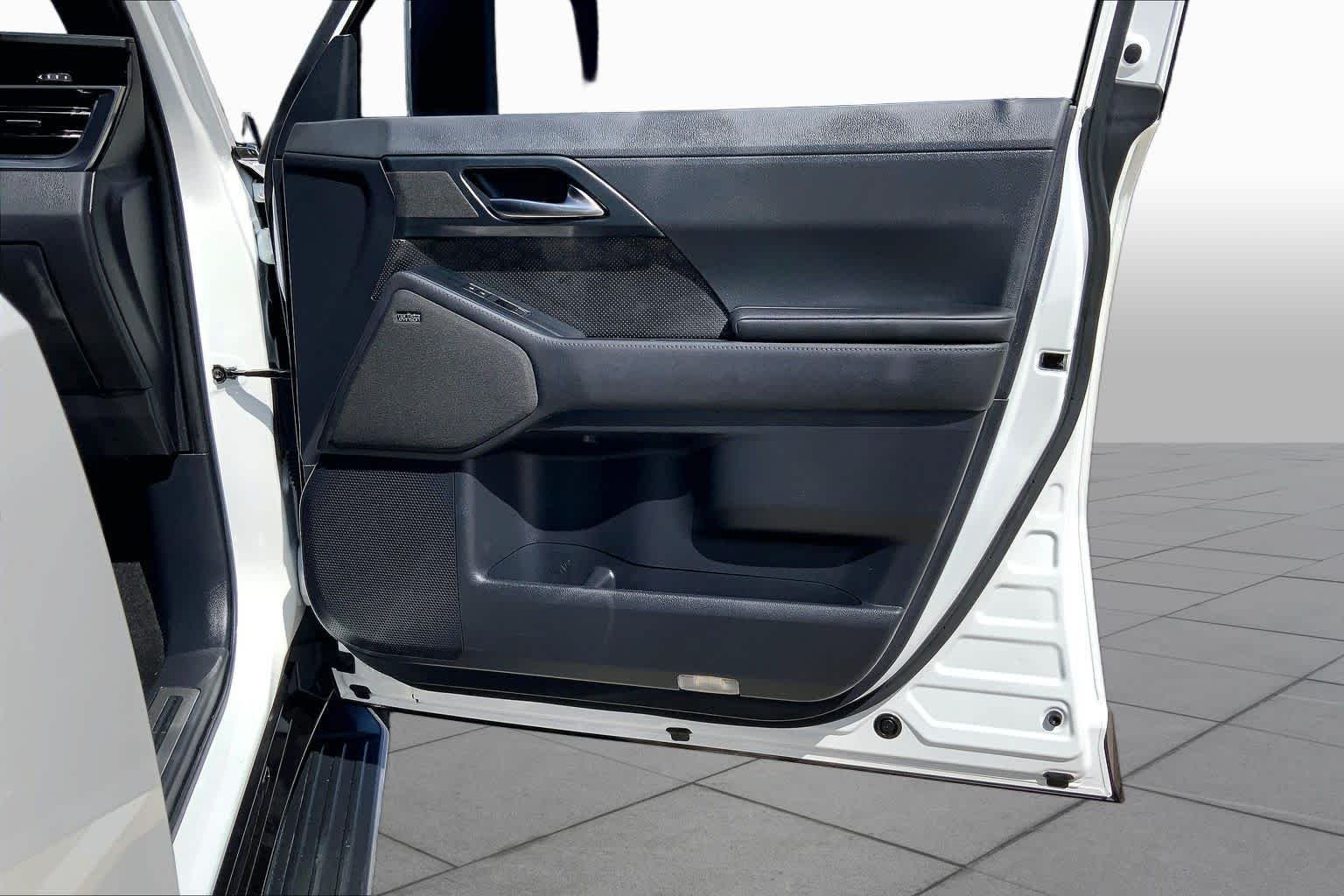 2024 Lexus GX Luxury - Photo 23