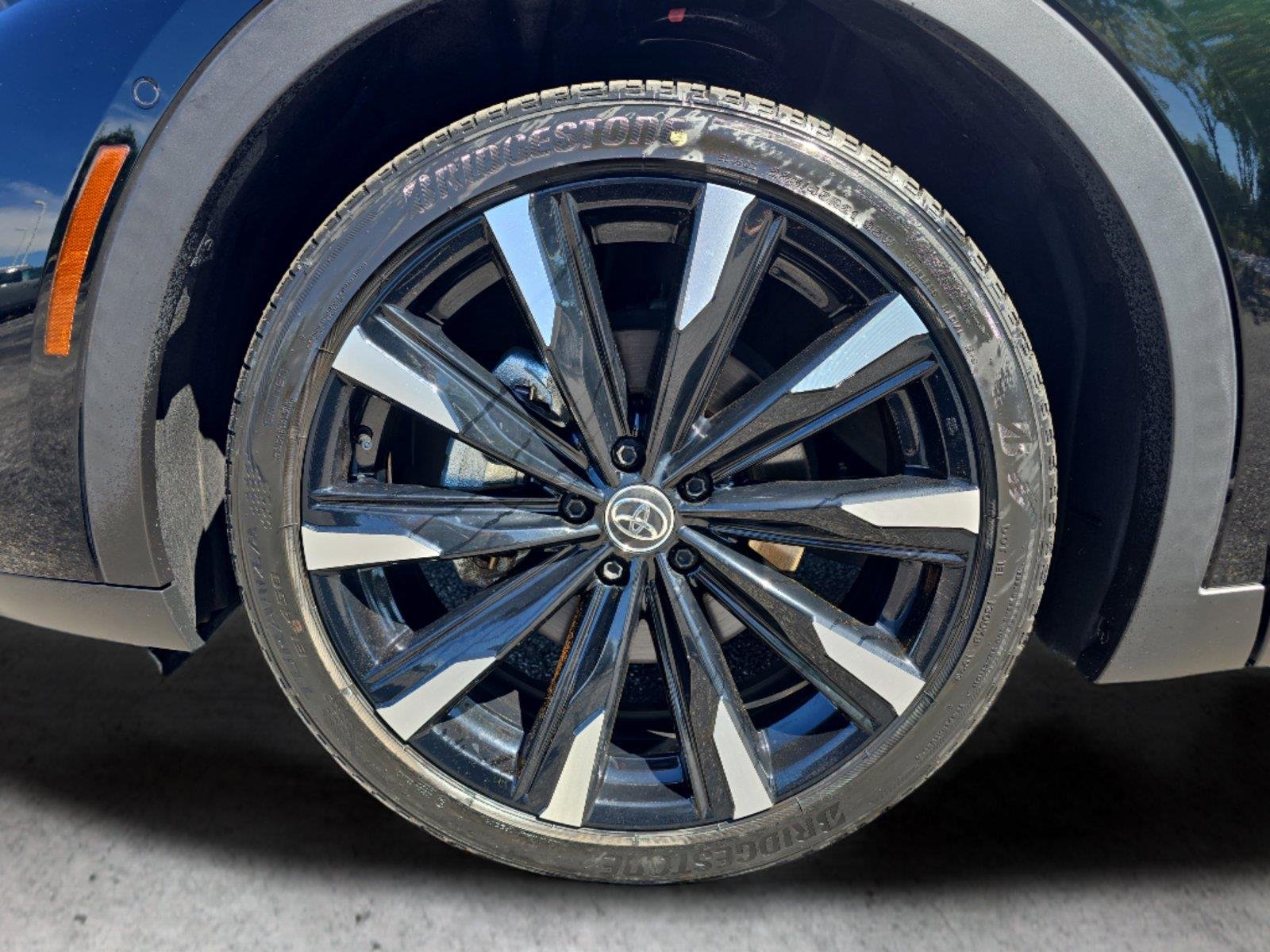 Used 2023 Black Toyota Platinum image 30