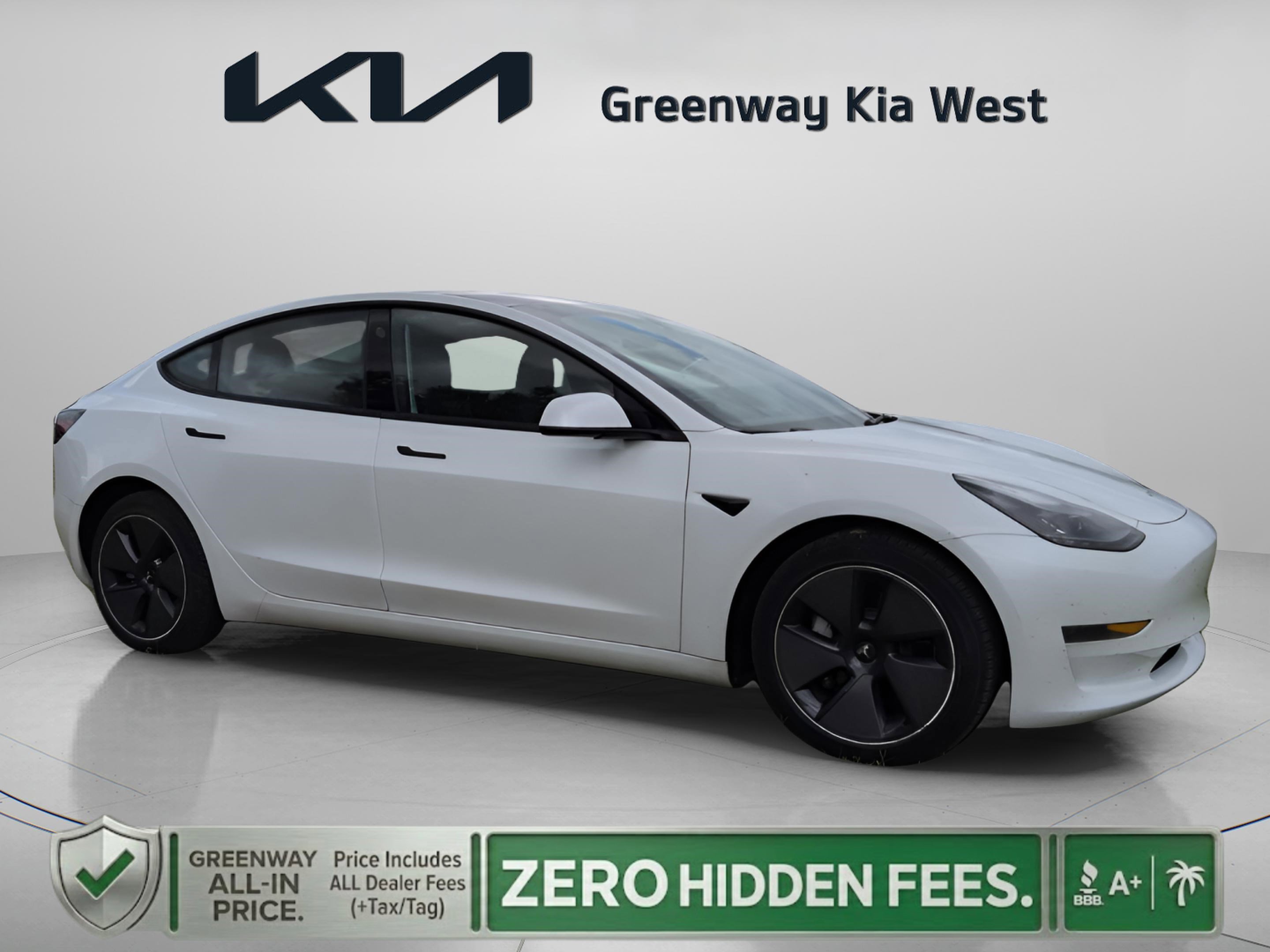 2023 Tesla Model 3 -'s photo
