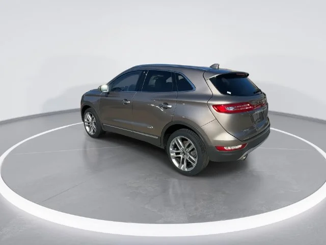 Used 2019 Brown Lincoln Reserve image 5