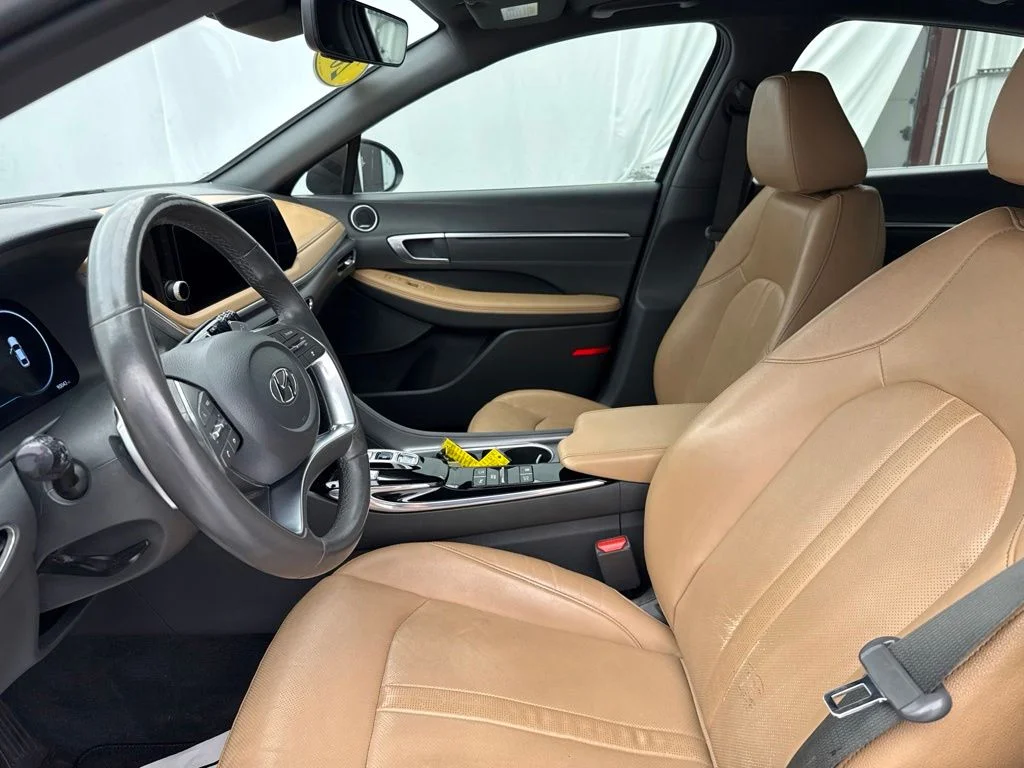 Used 2021 Gray Hyundai Limited image 17