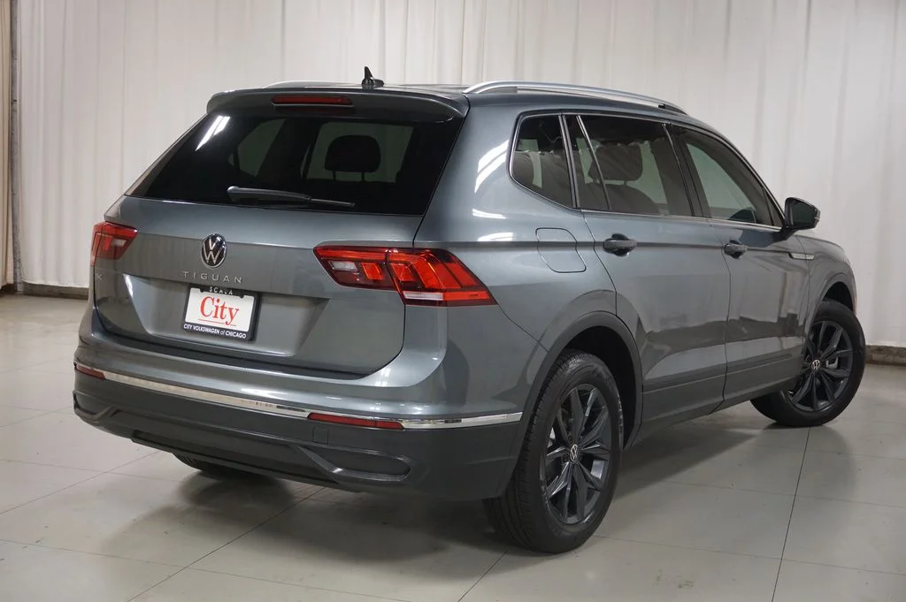 Certified Used 2023 Platinum Gray Metallic Volkswagen 2.0T SE image 12