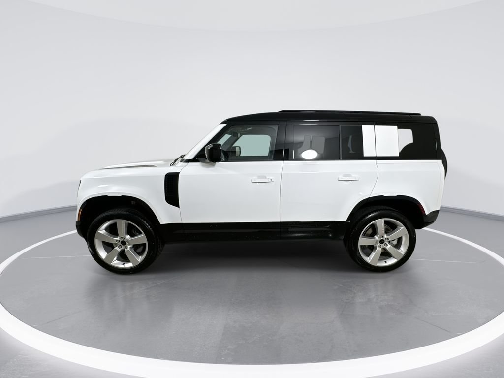 2026 Land Rover Defender X-Dynamic SE - Photo 5