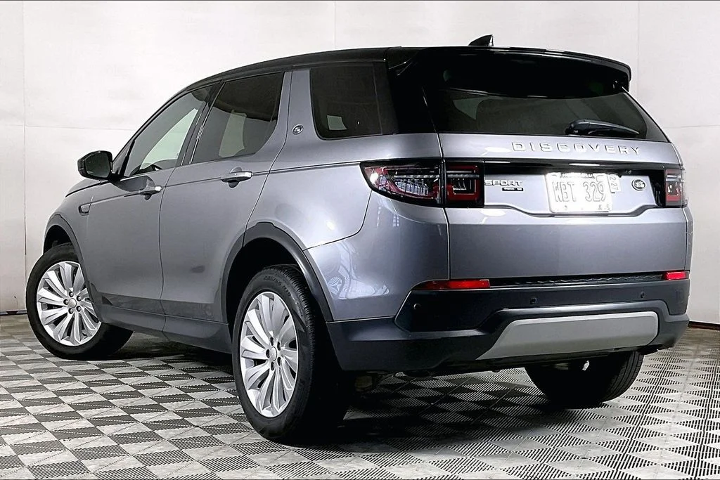 Used 2020  Land Rover SE image 13
