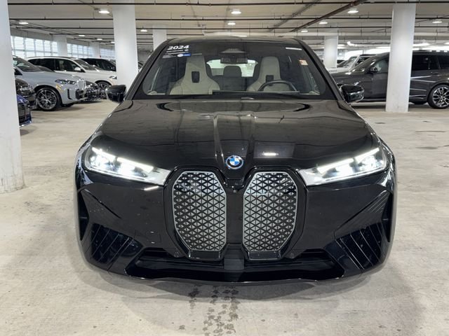Certified Used 2024 Black Sapphire Metallic BMW xDrive50 image 3