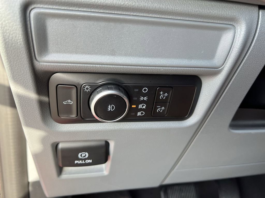 2023 Ford F-150 XLT - Photo 16