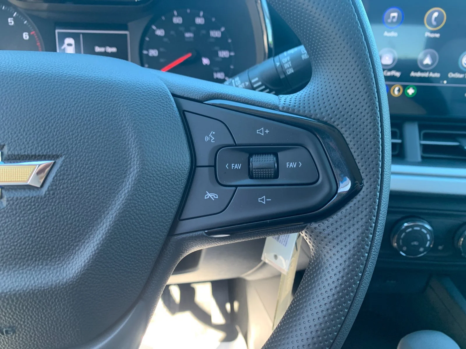2026 Chevrolet Trax LS - Photo 27